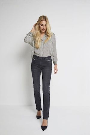 USED BLACK
